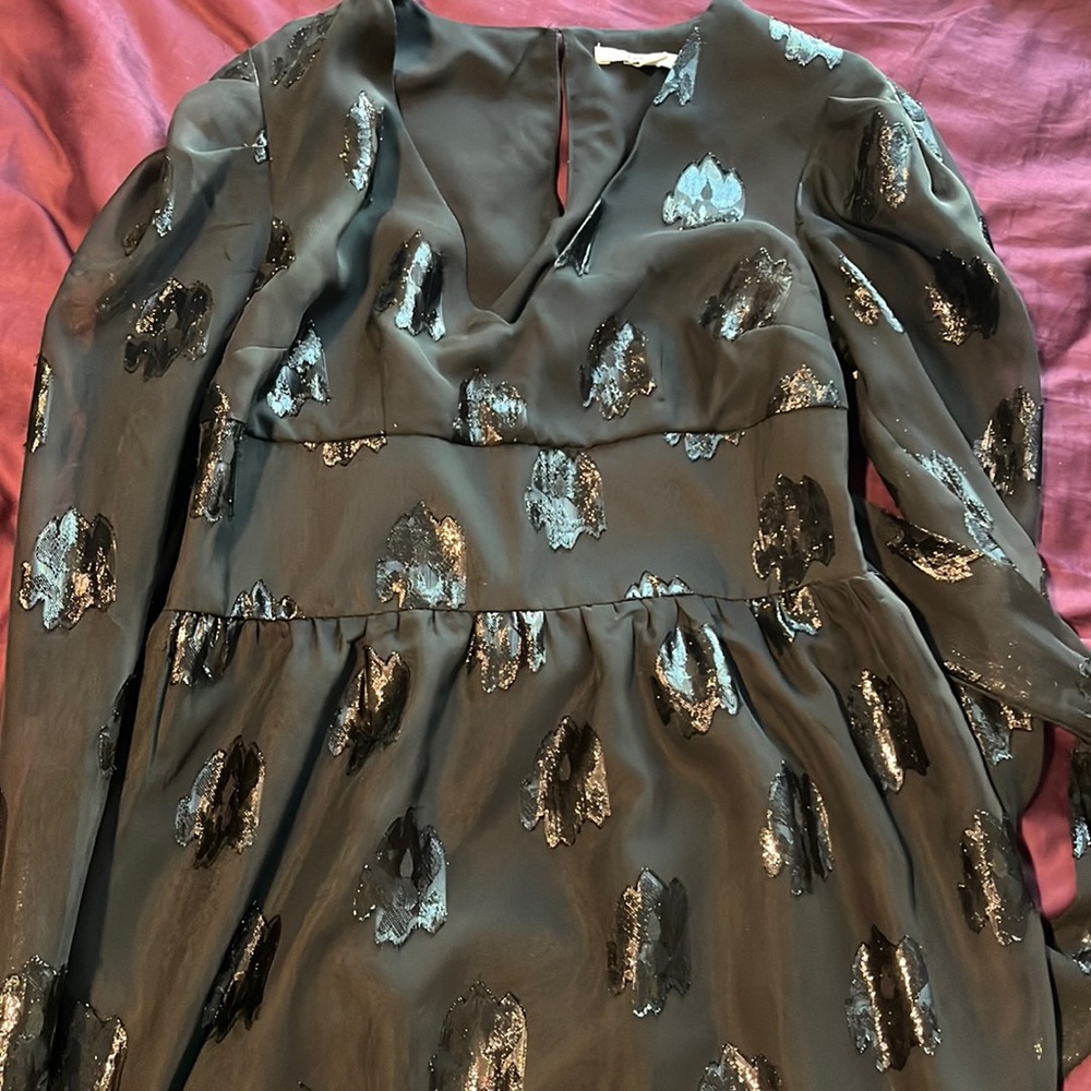 Beautiful dress worn once in brand new condition xxs bar111